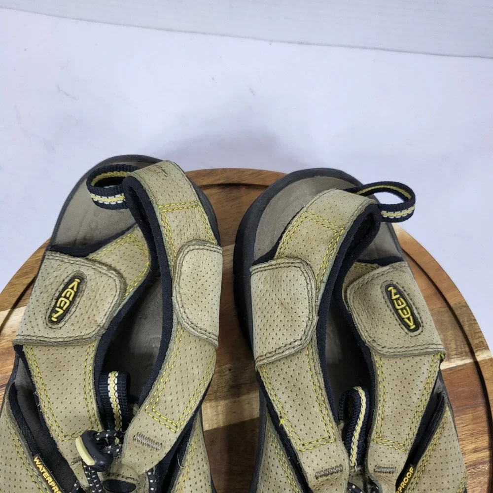 KEEN Arroyo II Hiking Sandals‎ Men Size 10 Tan Black Waterproof Leather